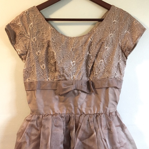[SOLD] Vintage party dress - Picture 3 of 14
